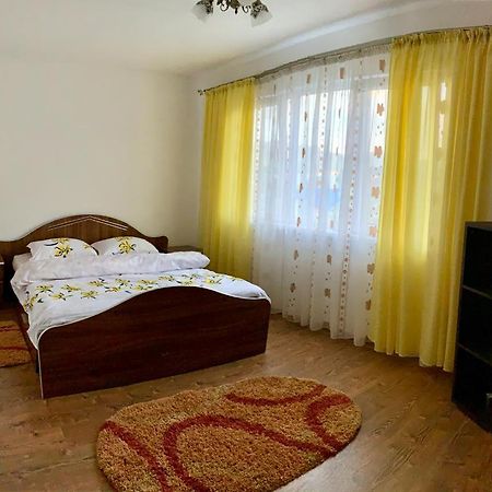 Appartamento Cazare Apartament Orşova Esterno foto