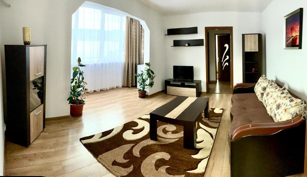 Appartamento Cazare Apartament Orşova Esterno foto